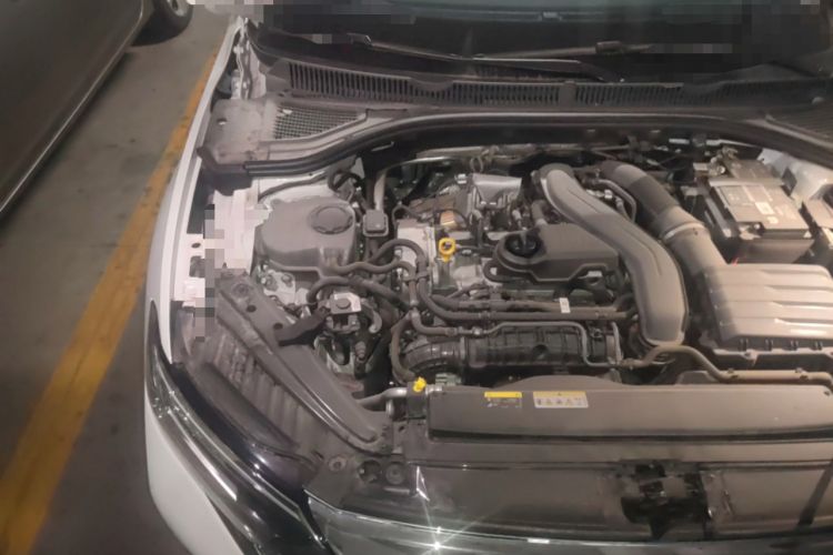 Used Volkswagen Sagitar 2023 300TSI DSG Excellence Edition Engine Bay Right