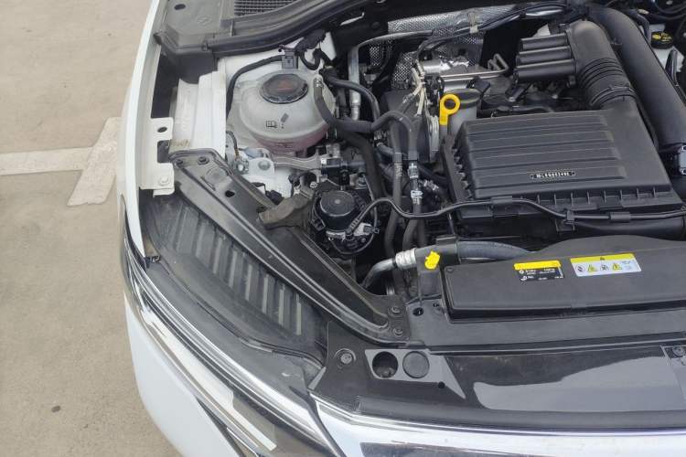 Used Volkswagen Sagitar 2023 200TSI DSG Excellence Edition Engine Bay Right