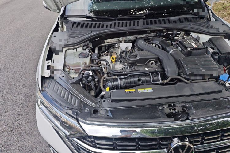 Used Volkswagen Sagitar 2023 300TSI DSG Excellence Edition Engine Bay Right