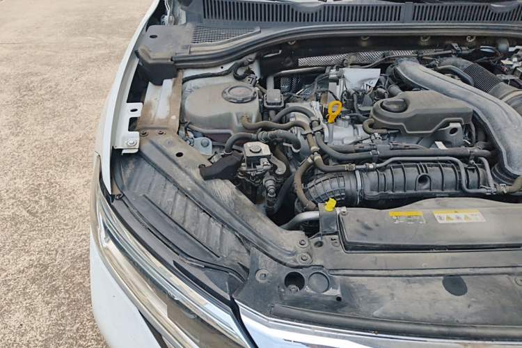 Used Volkswagen Sagitar 2023 300TSI DSG Excellence Edition Engine Bay Right