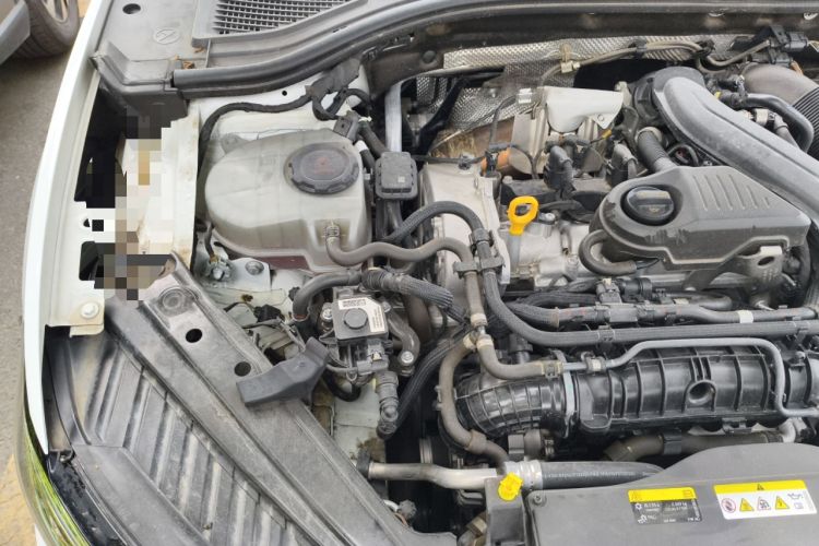 Used Volkswagen Sagitar 2023 300TSI DSG Flyover Edition Engine Bay Right