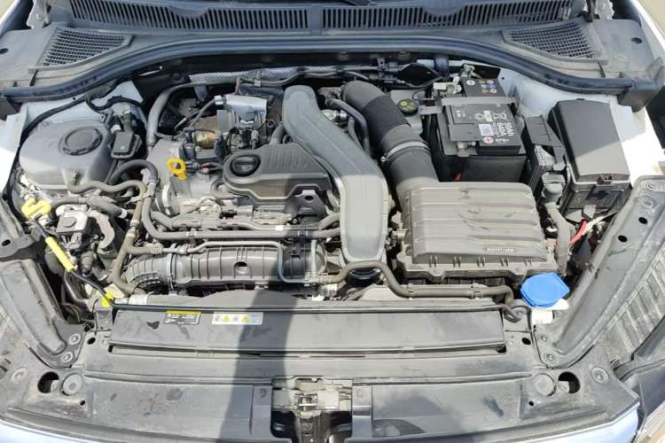 Used Volkswagen Sagitar 2023 300TSI DSG Excellence Edition Engine Bay