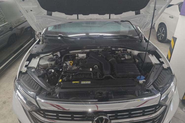 Used Volkswagen Sagitar 2023 300TSI DSG Excellence Edition Engine Bay