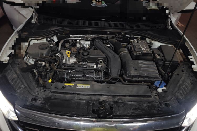 Used Volkswagen Sagitar 2023 300TSI DSG Excellence Edition Engine Bay