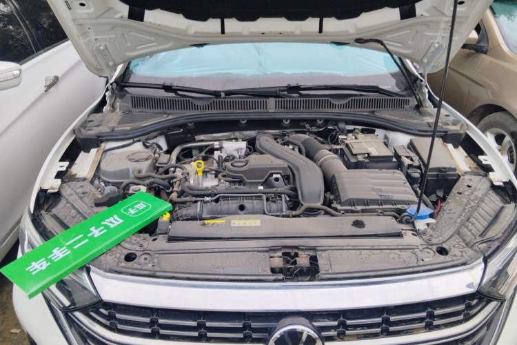 Used Volkswagen Sagitar 2023 300TSI DSG Excellence Edition Engine Bay