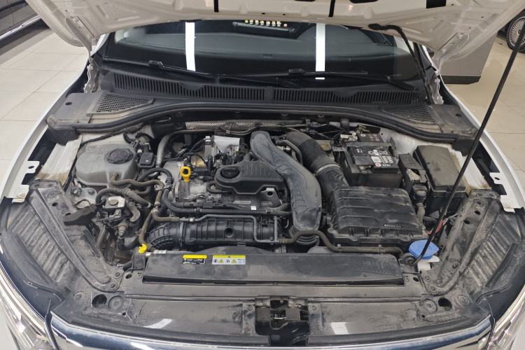 Used Volkswagen Sagitar 2023 300TSI DSG Excellence Edition Engine Bay