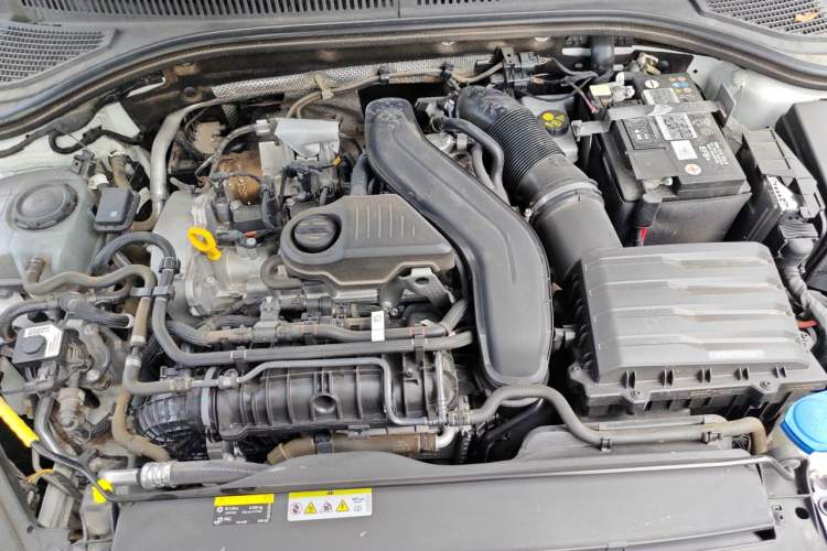 Used Volkswagen Sagitar 2023 300TSI DSG Excellence Edition Engine Bay