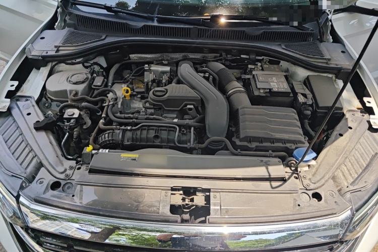 Used Volkswagen Sagitar 2023 300TSI DSG Excellence Edition Engine Bay