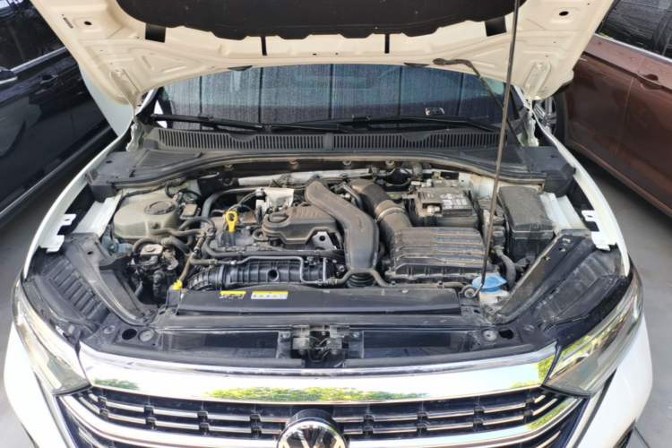 Used Volkswagen Sagitar 2023 300TSI DSG Excellence Edition Engine Bay
