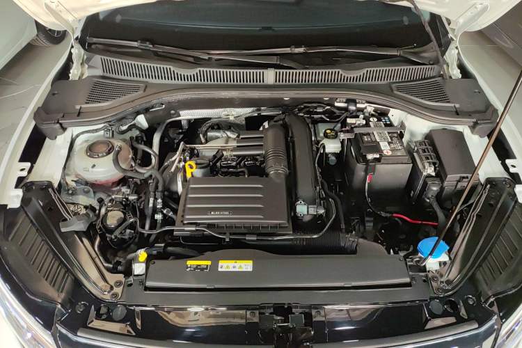 Used Volkswagen Sagitar 2023 200TSI DSG Excellence Edition Engine Bay