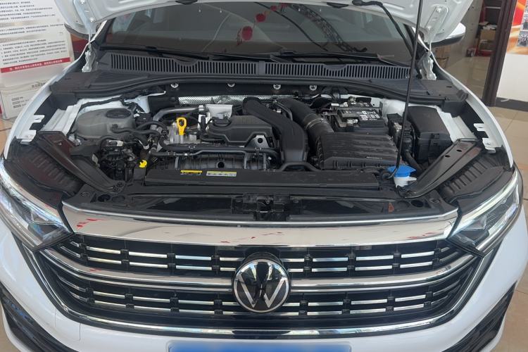 Used Volkswagen Sagitar 2023 300TSI DSG Excellence Edition Engine Bay