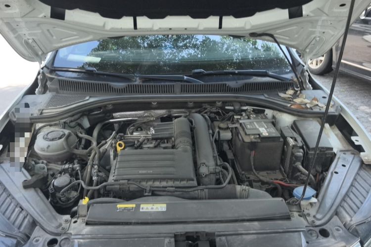 Used Volkswagen Sagitar 2023 280TSI DSG Excellence Plus Edition Engine Bay