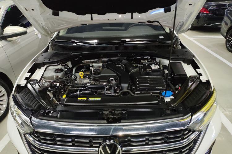 Used Volkswagen Sagitar 2023 300TSI DSG Excellence Edition Engine Bay