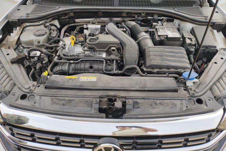 Used Volkswagen Sagitar 2023 300TSI DSG Excellence Edition Engine Bay