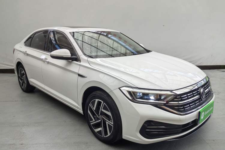 Used Volkswagen Sagitar 2023 300TSI DSG Excellence Edition Exterior 1