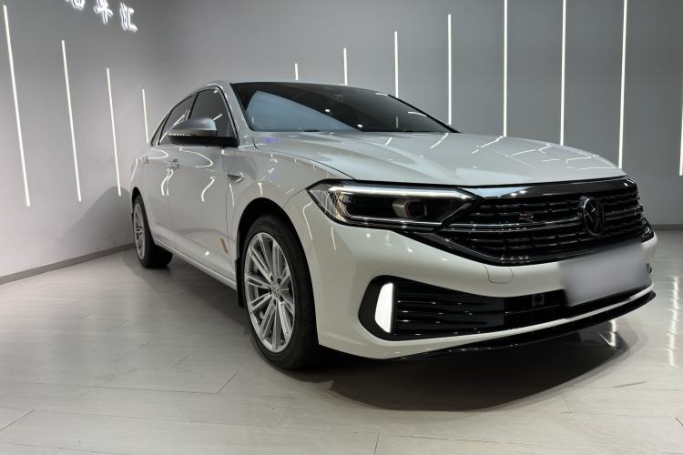 Used Volkswagen Sagitar 2023 300TSI DSG Excellence Edition Exterior 1