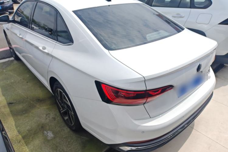 Used Volkswagen Sagitar 2023 300TSI DSG Flyover Edition Exterior 2