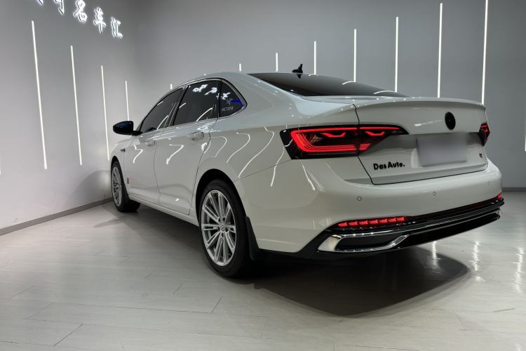 Used Volkswagen Sagitar 2023 300TSI DSG Excellence Edition Exterior 2