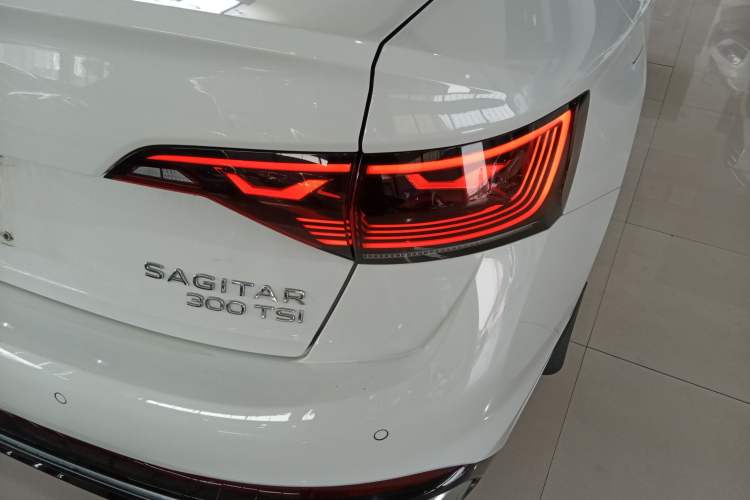 Used Volkswagen Sagitar 2023 300TSI DSG Excellence Edition Exterior 3