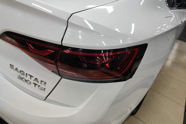 Used Volkswagen Sagitar 2023 300TSI DSG Excellence Edition Exterior 3