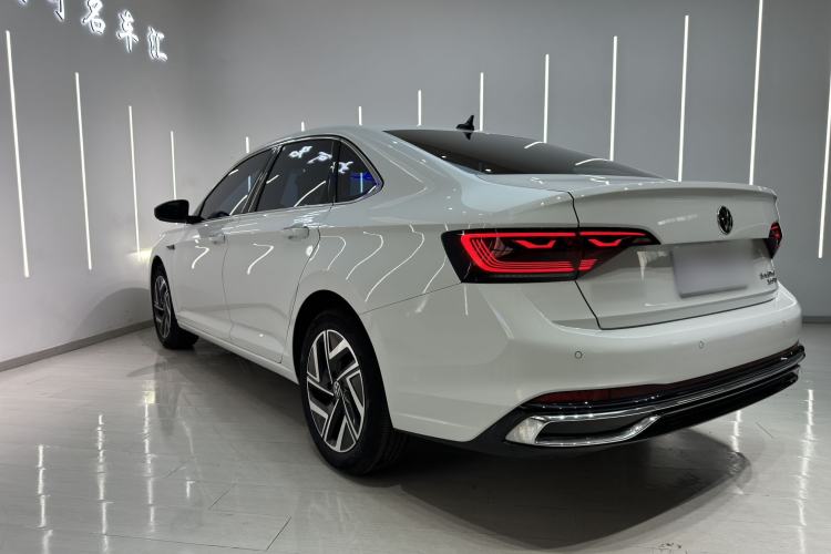 Used Volkswagen Sagitar 2023 300TSI DSG Excellence Edition Exterior 3