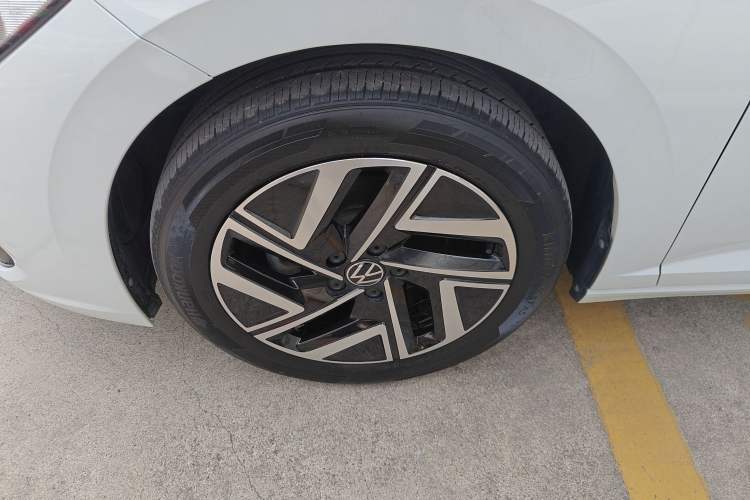 Used Volkswagen Sagitar 2023 300TSI DSG Excellence Edition Exterior 4