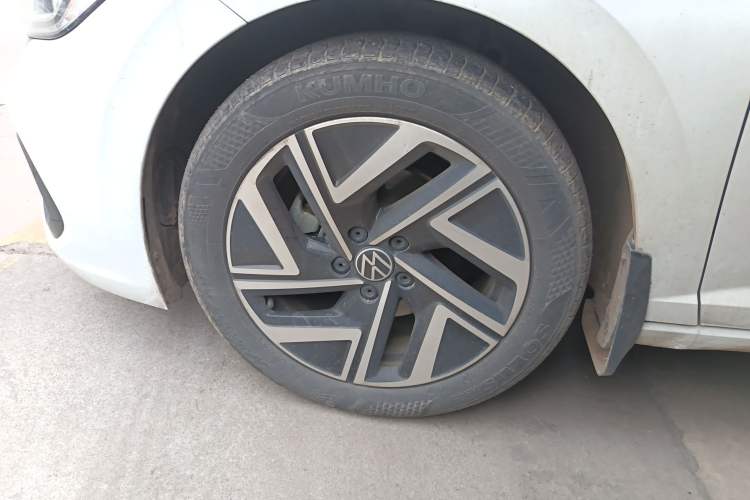 Used Volkswagen Sagitar 2023 300TSI DSG Excellence Edition Exterior 4