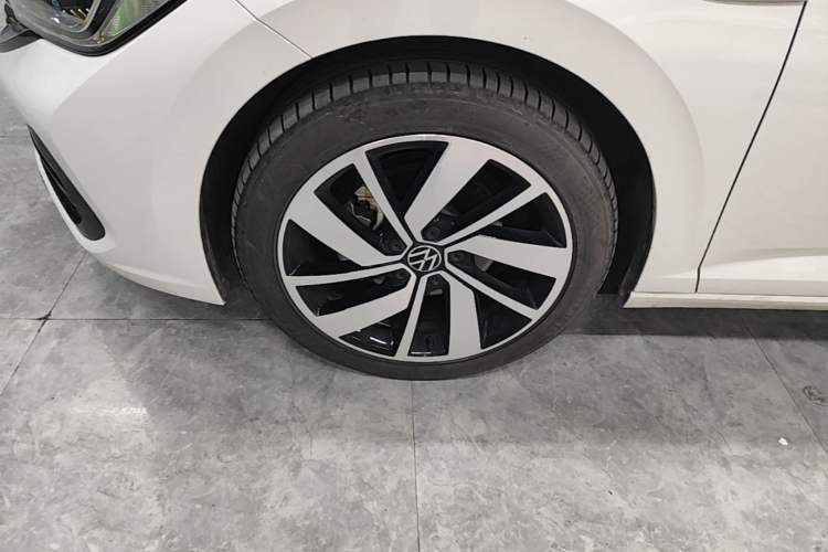 Used Volkswagen Sagitar 2023 300TSI DSG Excellence Edition Exterior 4