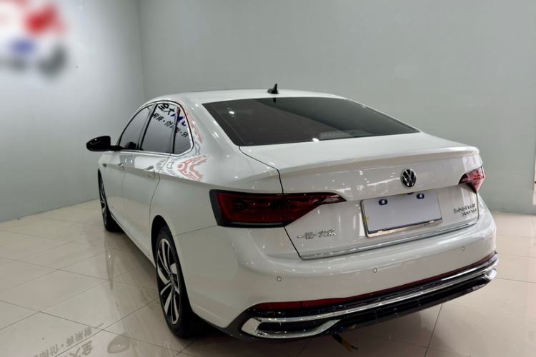 Used Volkswagen Sagitar 2023 300TSI DSG Excellence Edition Exterior 4