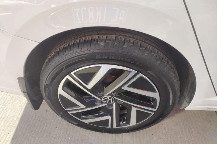 Used Volkswagen Sagitar 2023 280TSI DSG Excellence Plus Edition Exterior 4