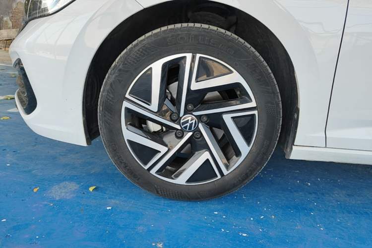 Used Volkswagen Sagitar 2023 300TSI DSG Excellence Edition Exterior 4