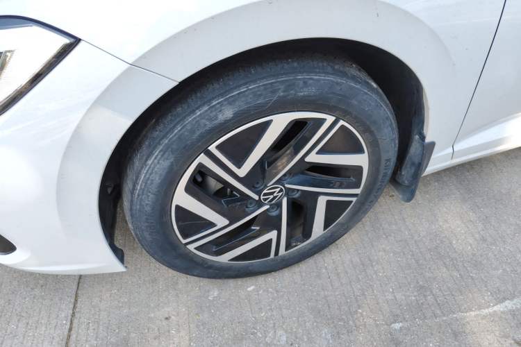 Used Volkswagen Sagitar 2023 300TSI DSG Excellence Edition Exterior 4