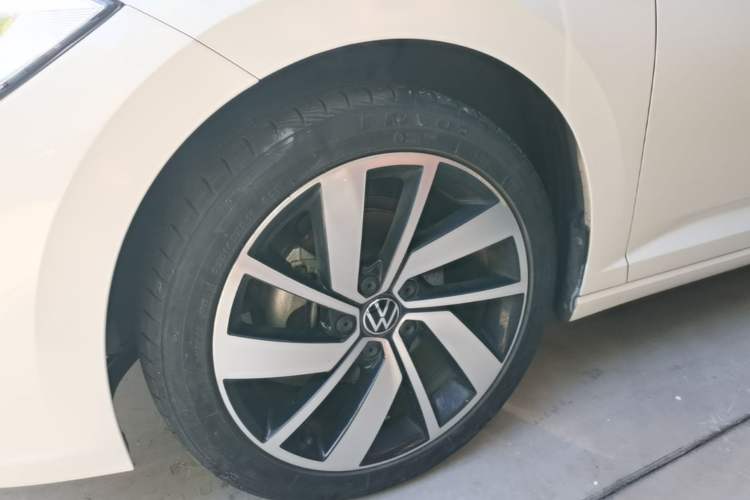 Used Volkswagen Sagitar 2023 300TSI DSG Excellence Edition Exterior 4