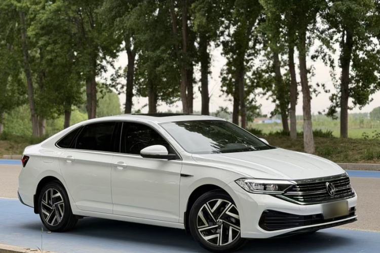 Used Volkswagen Sagitar 2023 300TSI DSG Excellence Edition Exterior 5