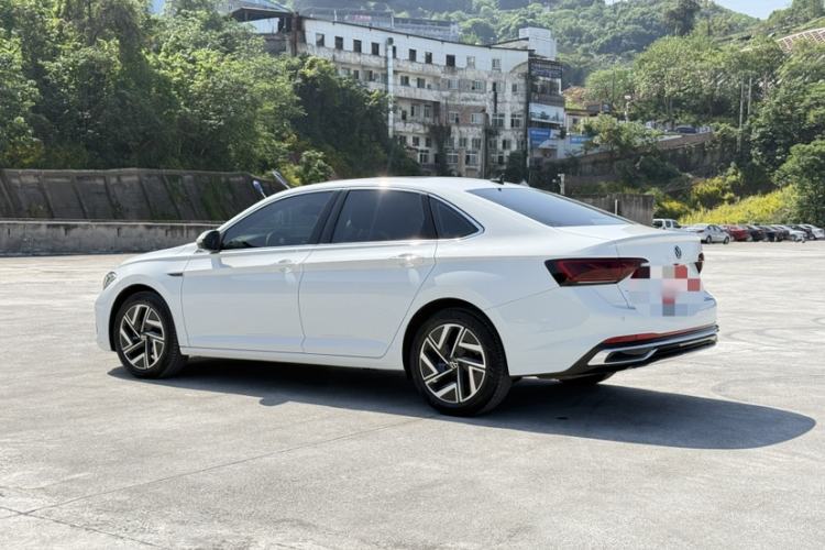 Used Volkswagen Sagitar 2023 300TSI DSG Excellence Edition Exterior 5
