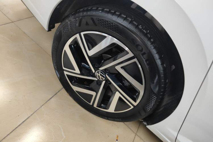 Used Volkswagen Sagitar 2023 300TSI DSG Excellence Edition Exterior 5