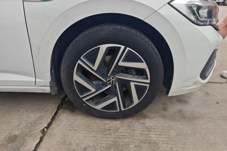 Used Volkswagen Sagitar 2023 300TSI DSG Flyover Edition Exterior 7