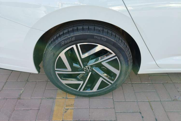 Used Volkswagen Sagitar 2023 200TSI DSG Excellence Edition Exterior 8