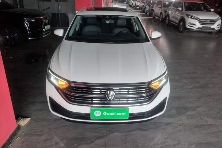 Used Volkswagen Sagitar 2023 300TSI DSG Excellence Edition Front