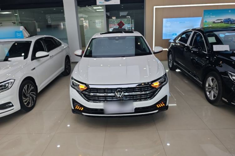 Used Volkswagen Sagitar 2023 300TSI DSG Excellence Edition Front