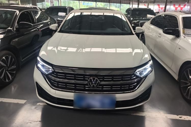 Used Volkswagen Sagitar 2023 300TSI DSG Excellence Edition Front