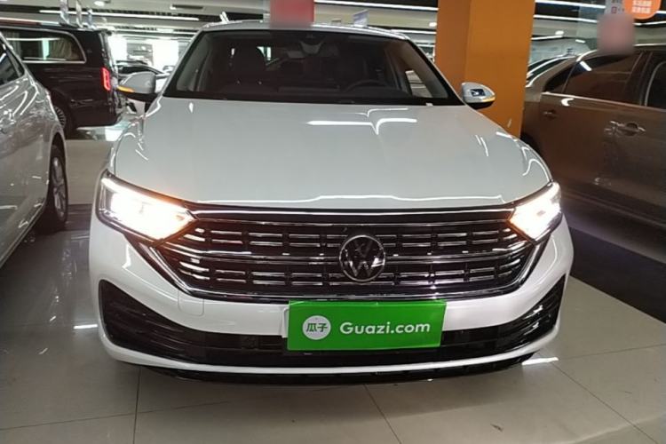 Used Volkswagen Sagitar 2023 300TSI DSG Excellence Edition Front