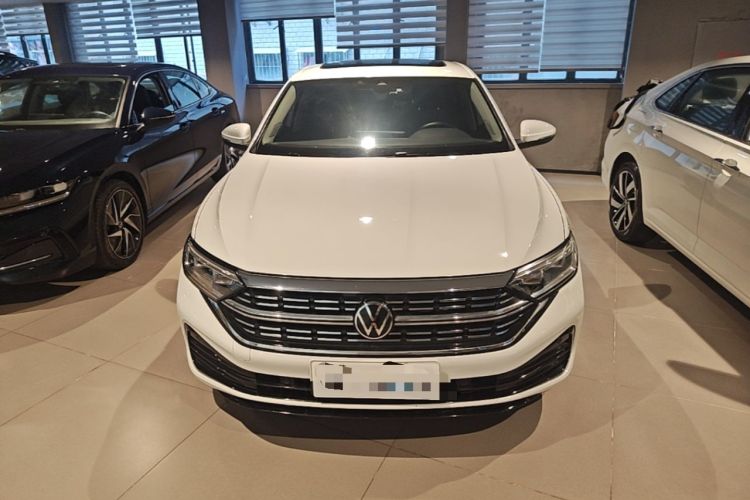 Used Volkswagen Sagitar 2023 300TSI DSG Excellence Edition Front