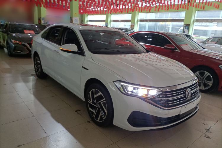 Used Volkswagen Sagitar 2023 280TSI DSG Beyond Lite Edition Front Right 45 Deg