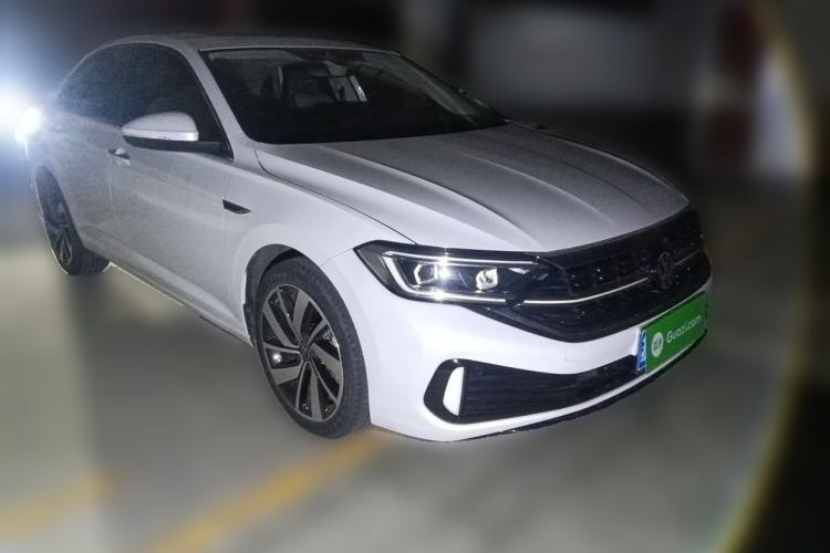 Used Volkswagen Sagitar 2023 300TSI DSG Excellence Edition Front Right 45 Deg