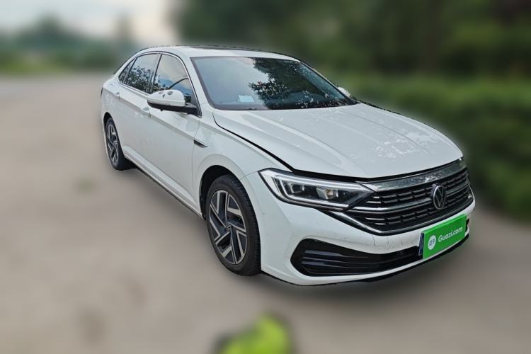 Used Volkswagen Sagitar 2023 300TSI DSG Excellence Edition Front Right 45 Deg