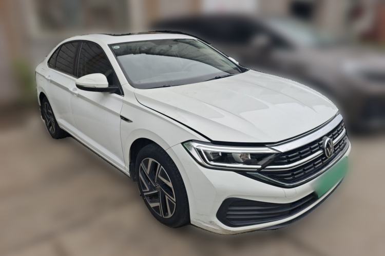 Used Volkswagen Sagitar 2023 300TSI DSG Flyover Edition Front Right 45 Deg