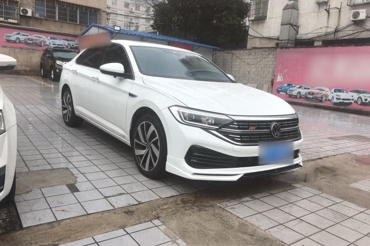 Used Volkswagen Sagitar 2023 300TSI DSG Excellence Edition Front Right 45 Deg