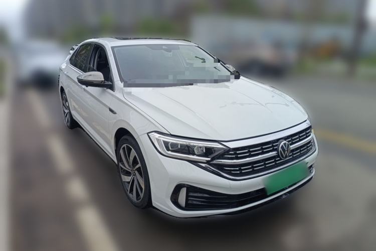 Used Volkswagen Sagitar 2023 300TSI DSG Excellence Edition Front Right 45 Deg