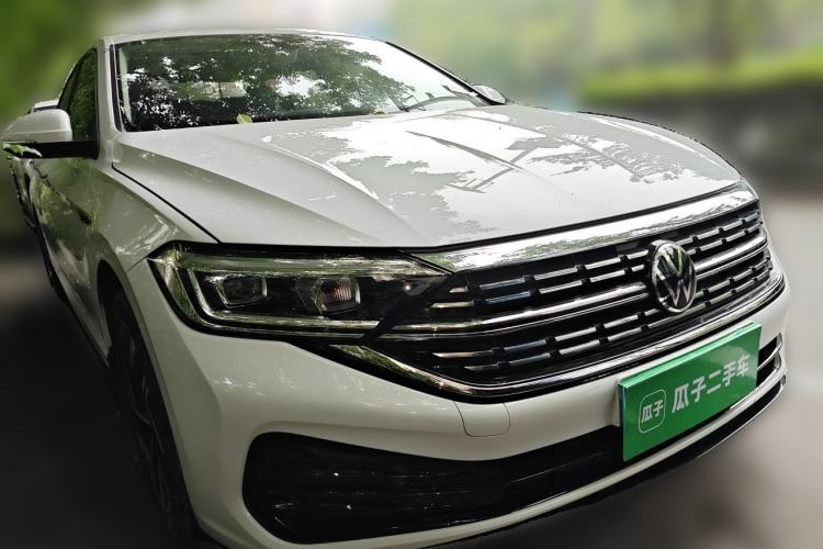 Used Volkswagen Sagitar 2023 280TSI DSG Excellence Plus Edition Front Right 45 Deg